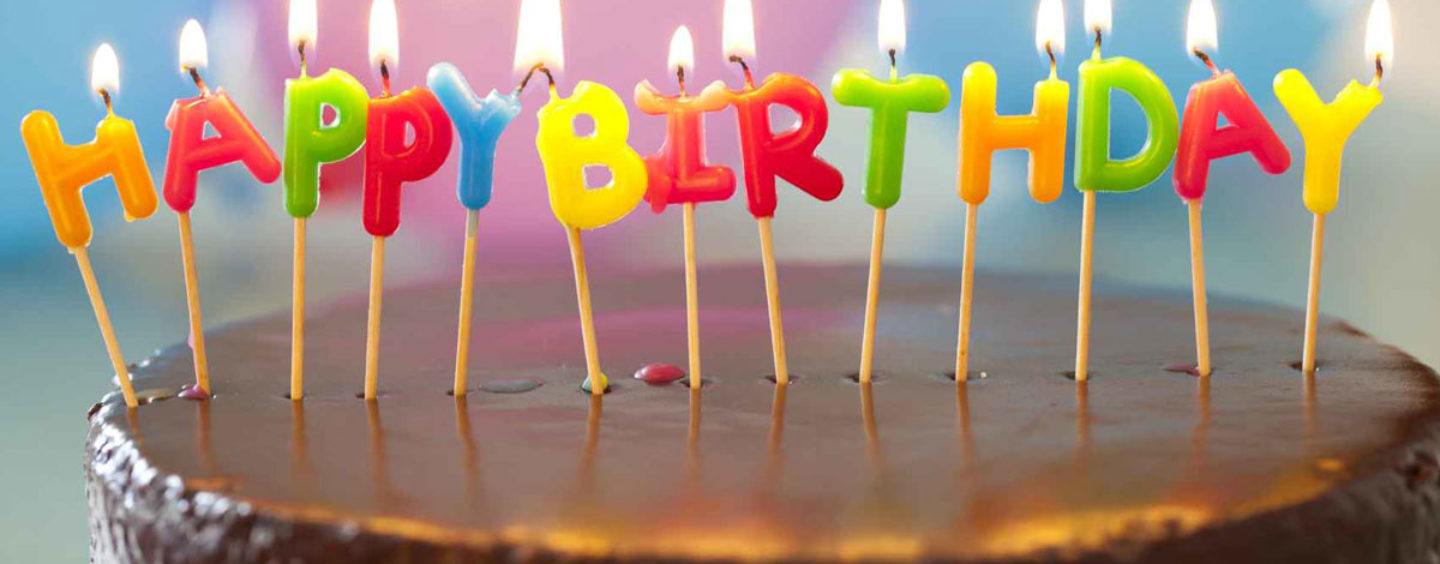 Украшаем дом ко дню рождения. Как украсить комнату на день рождения (50 фото): оригинальные идеи оформления