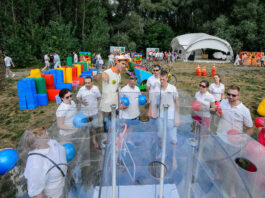 Игра большого роста: тимбилдинг с гигантским реквизитом игра большого роста тимбилдинг