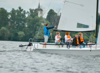Тематический тимбилдинг на природе: примеры программ на новый сезон парусная регата тимбилдинг