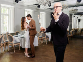 Победители премии «Снова Праздник»: Свадебный ведущий-2022 премия снова праздник ведущий свадеб